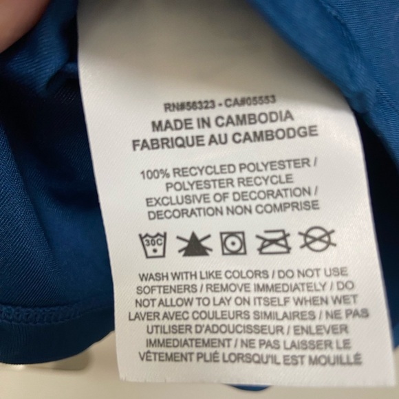 Nike t-back small dry fit turquoise tank women’s $39 - Picture 5 of 6